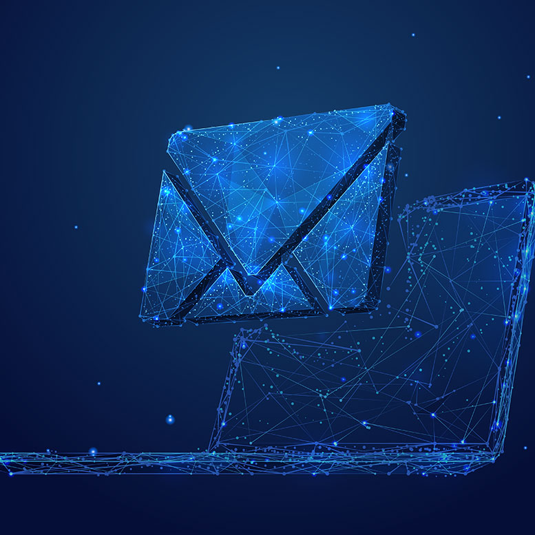 Werbeagentur Ansbach Leadia Eine digitale Illustration eines Laptops und eines Umschlags, beide bestehend aus miteinander verbundenen blauen Linien und Punkten, die Netzwerke oder Daten symbolisieren. Das Design ist vor einem dunkelblauen Hintergrund platziert.
